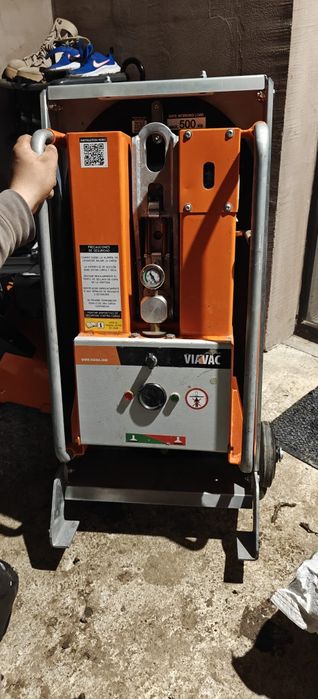 Dispozitiv de ridicare cu vacuum Viavac compact !