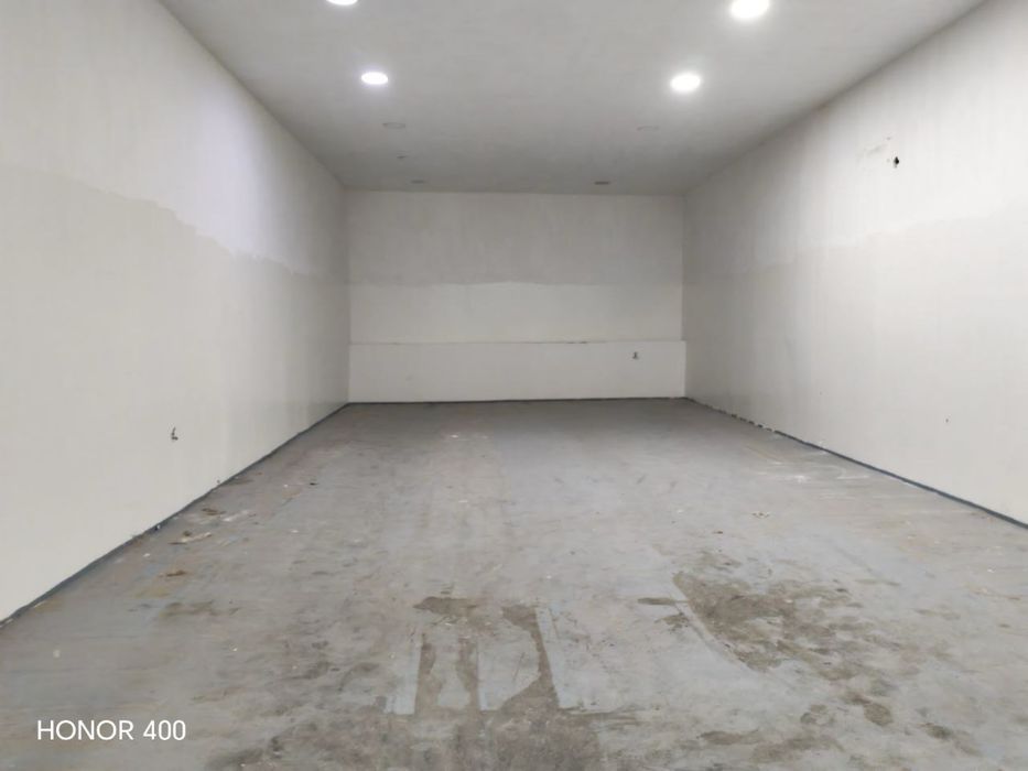 Сдаем  в аренду склад с офисом общая площадь 200 кв