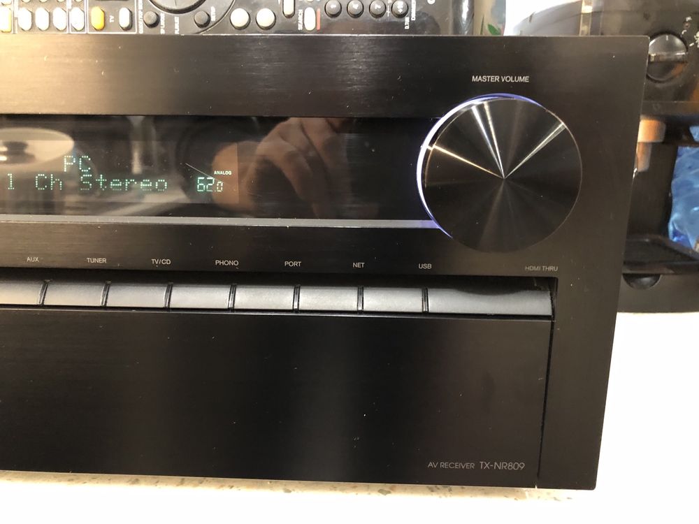 Onkyo TX-NR809 качествен ресивър