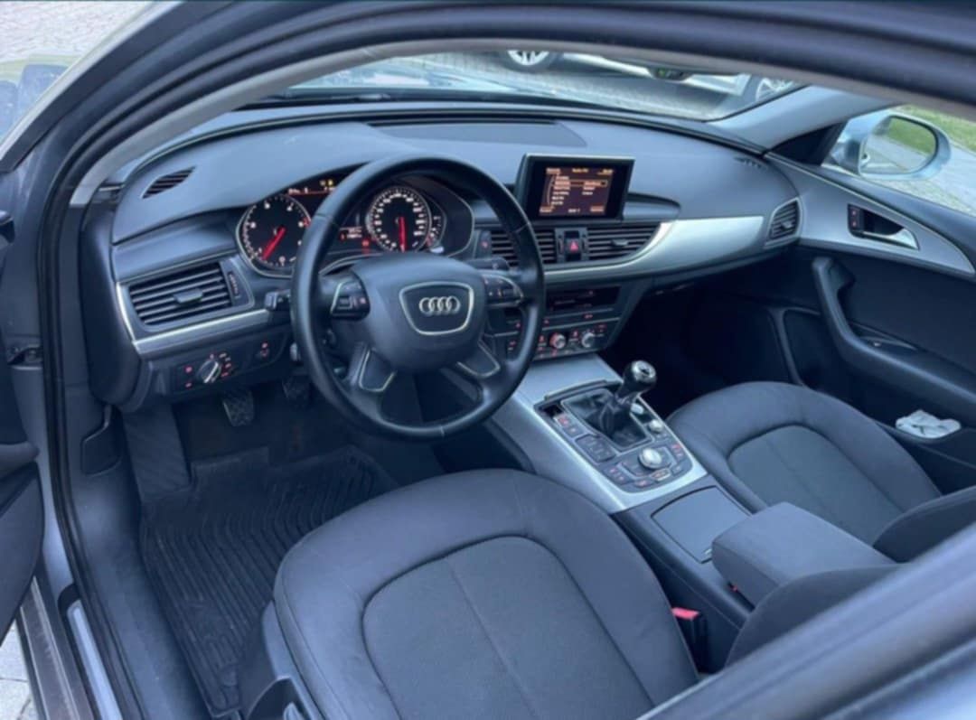 Vând Audi A6 Metrix An 2013/12 Diesel