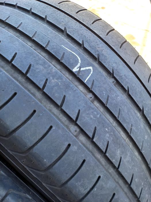 2 anvelope 305/35 R23 Yokohama