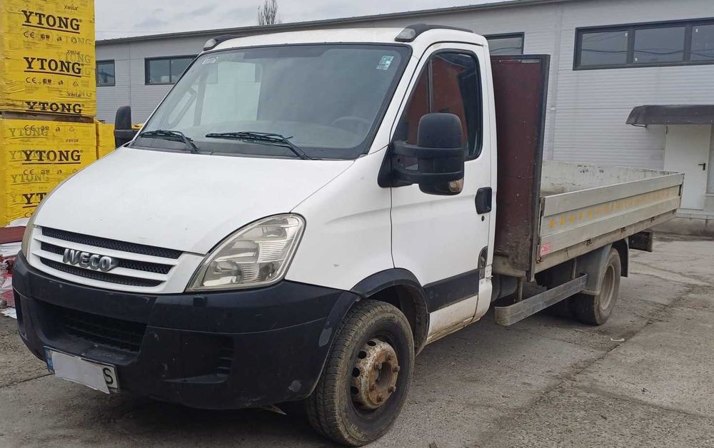 Autoutilitara Iveco