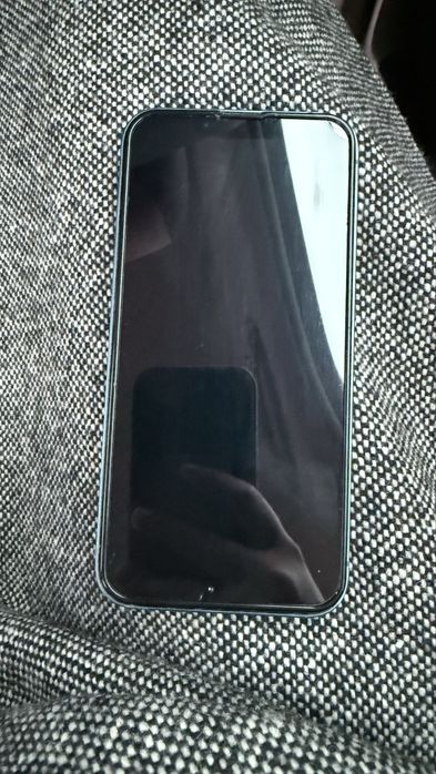 Срочно продам Iphone 13 128 gb