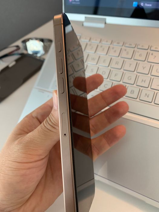 IPhone 16 pro Max 256 Desert SIM/Esim