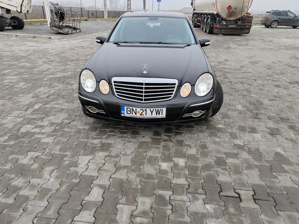 Mercedes e 220, an 2005, avangarde