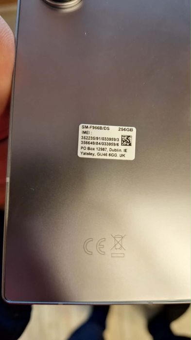 Продавам: Samsung Z fold6