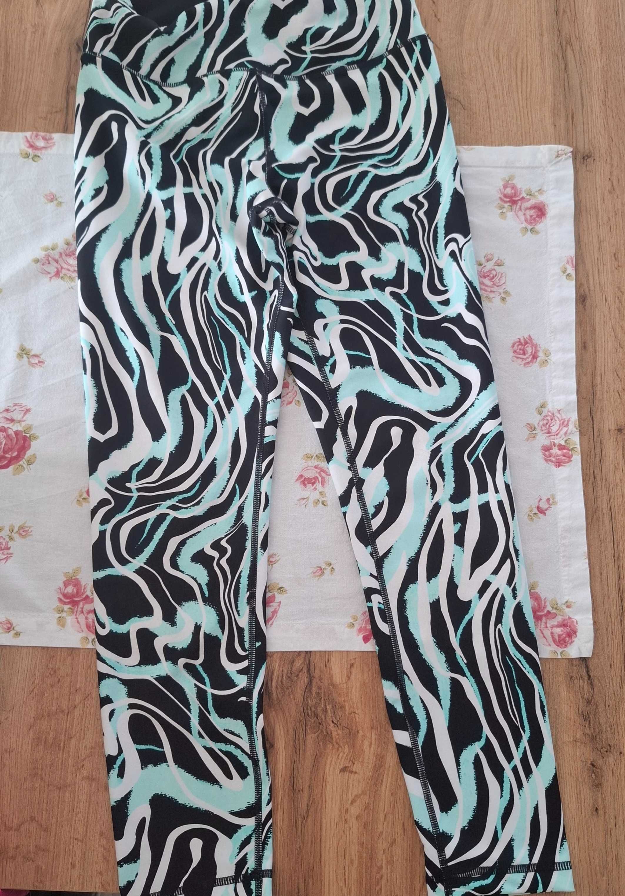 Спортен клин DKNY р.S