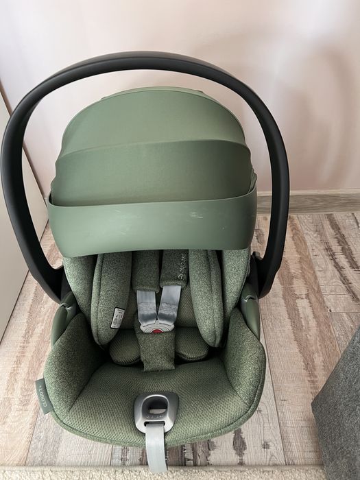 Cybex Cloud T I-size LEAF GREEN