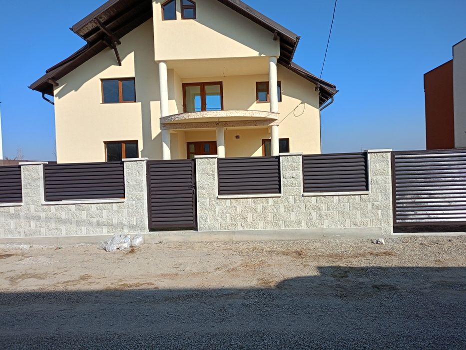 Vopsitorie in camp electrostaic-confecții metalice -garduri traforate,