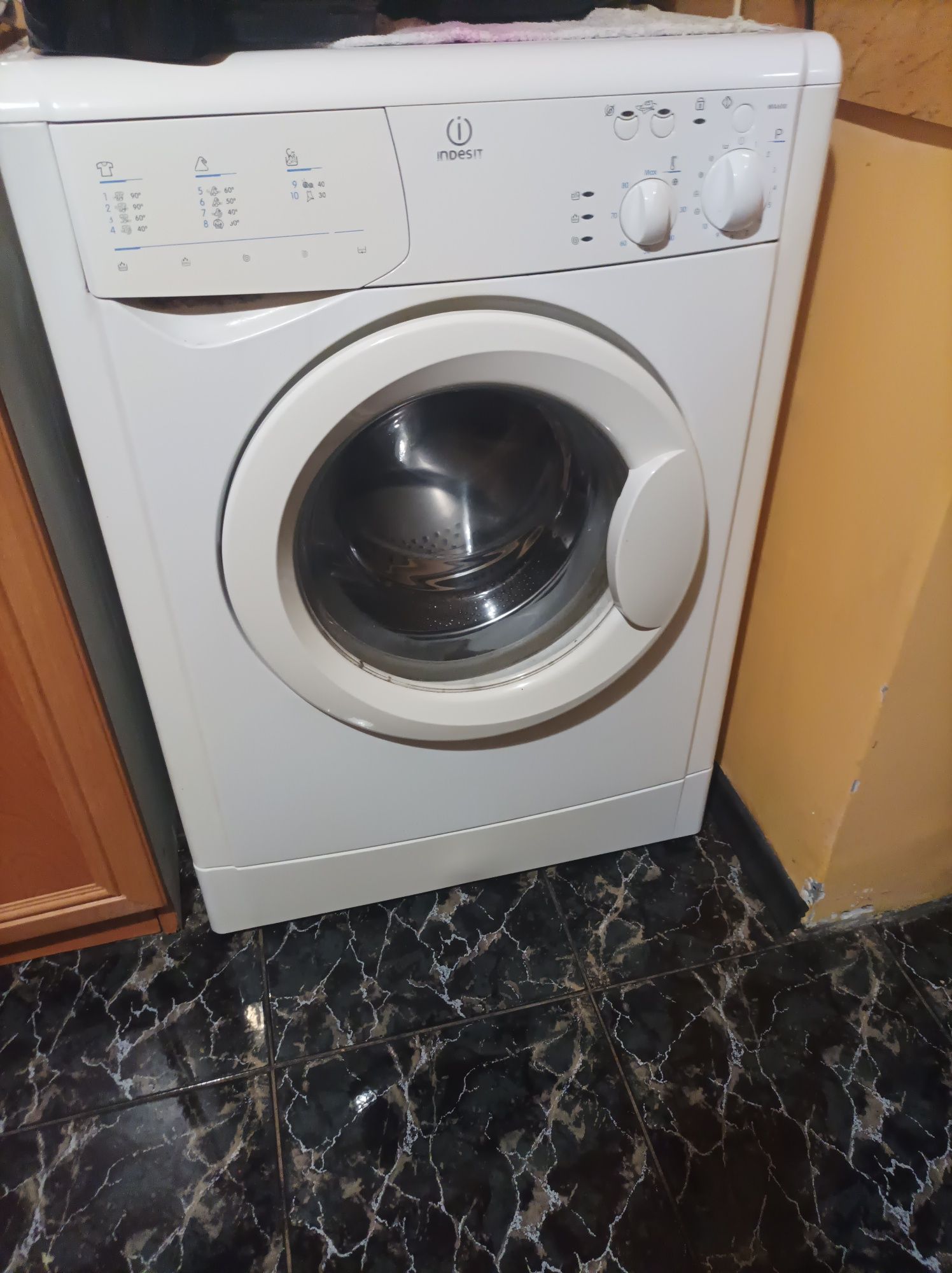 Части за Автоматична пералня Индезит