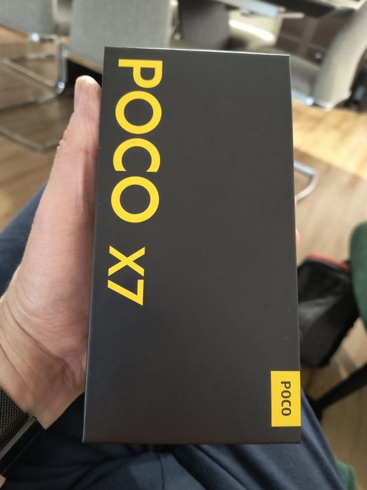 Poco x7, 8 gb RAM, 256 gb memorie