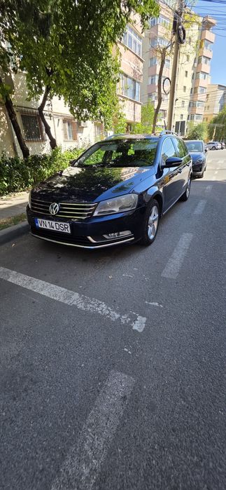 Vând Passat 2012 highline
