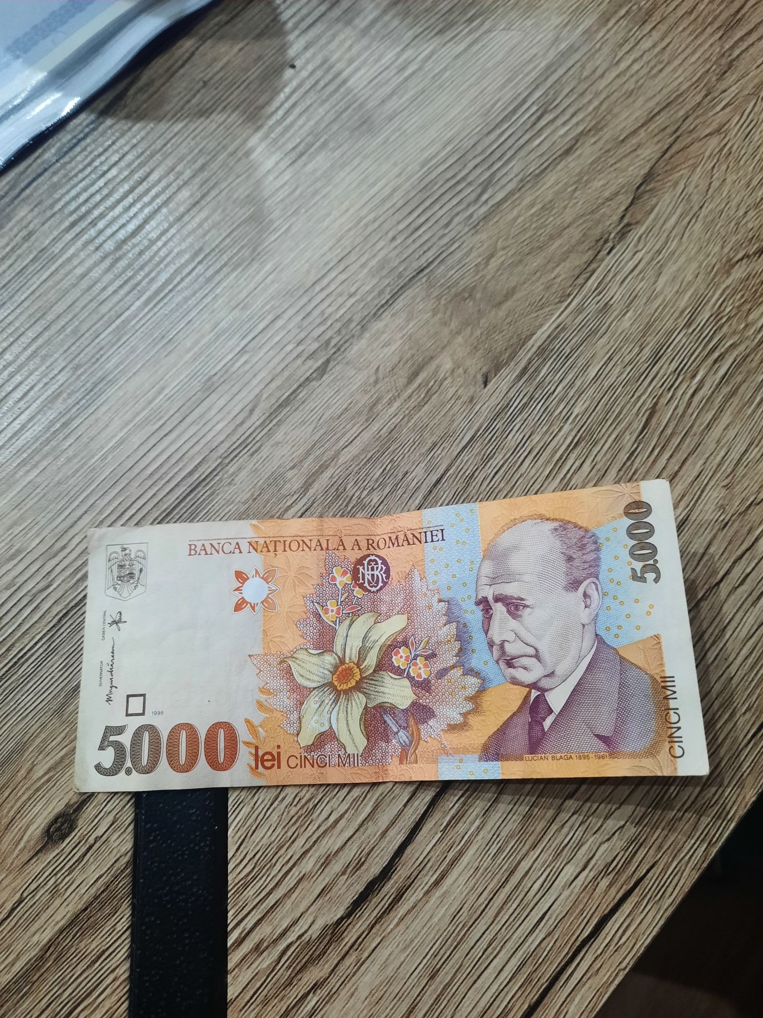 Vând Bancnotă de 5000 de lei