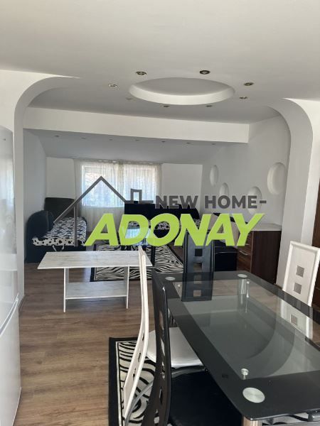 Дава се под наем Тристаен апартамент в Пловдив, Център - 120 кв.м за 400 € - Снимка #2