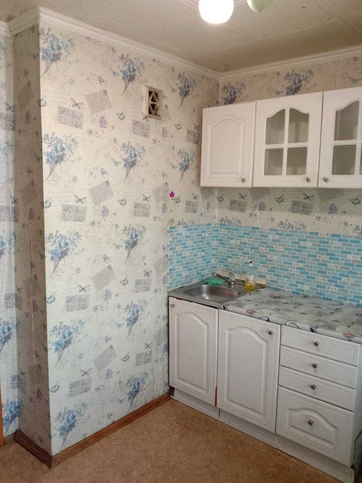 Сдам 1 комнатную квартиру.Центр.