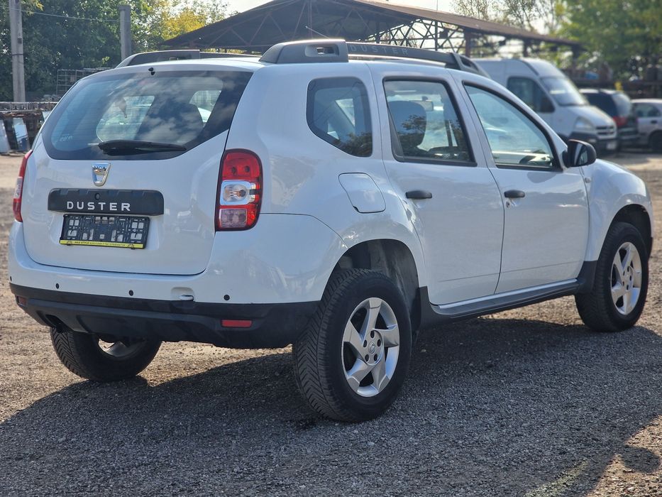 Dacia Duster 4x2 motor 1.5 diesel 110 cp an 2017