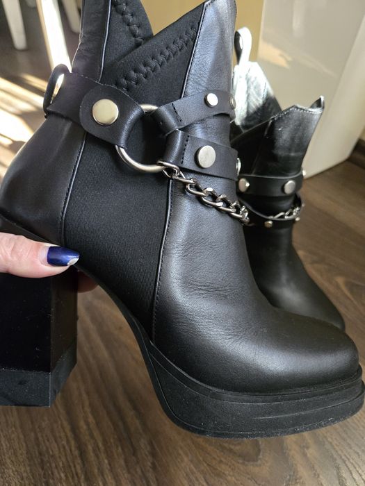 Дамски боти Indigo-shoes нови