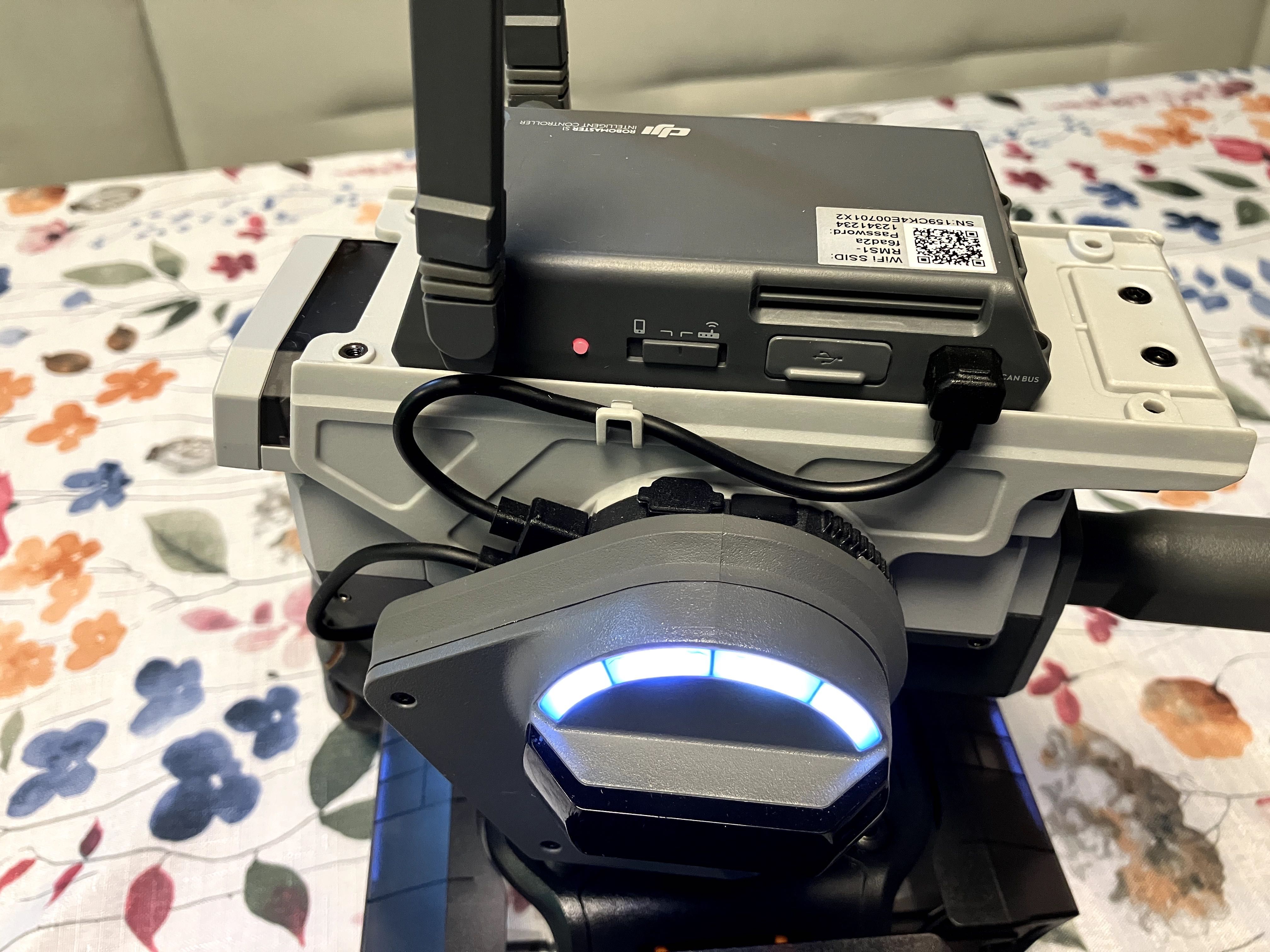 DJI Robomaster S1 + Контролер