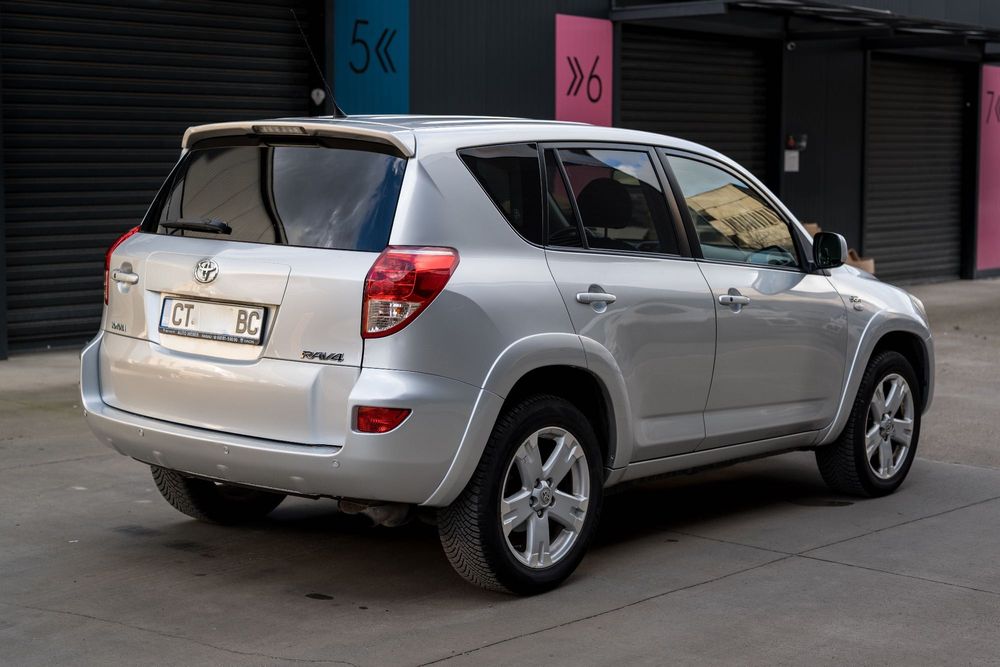 Toyota RAV4 2.2 D-CAT