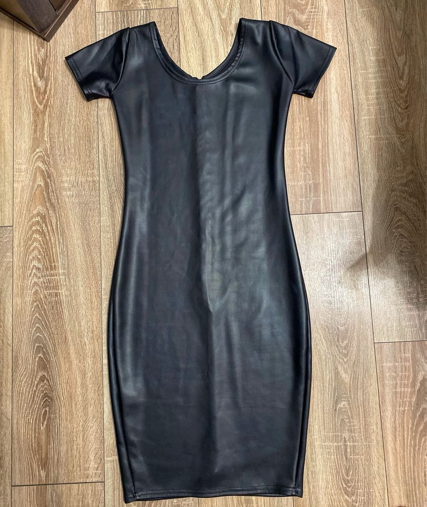 Vand rochie piele ecologica