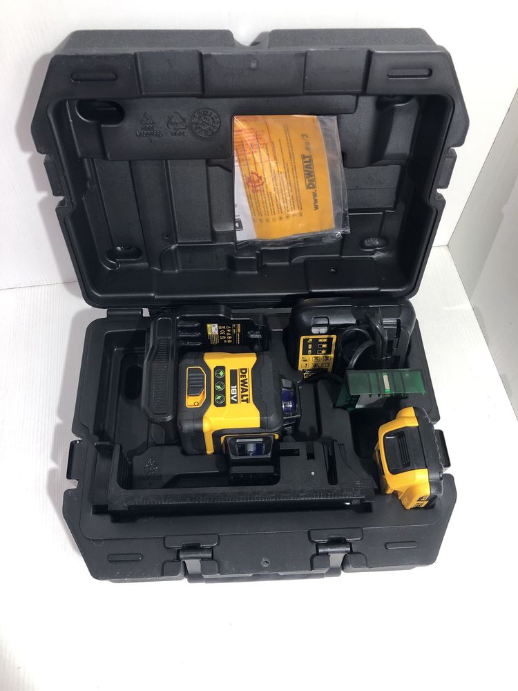 Nivelă laser 3x360* DeWalt XR 18v