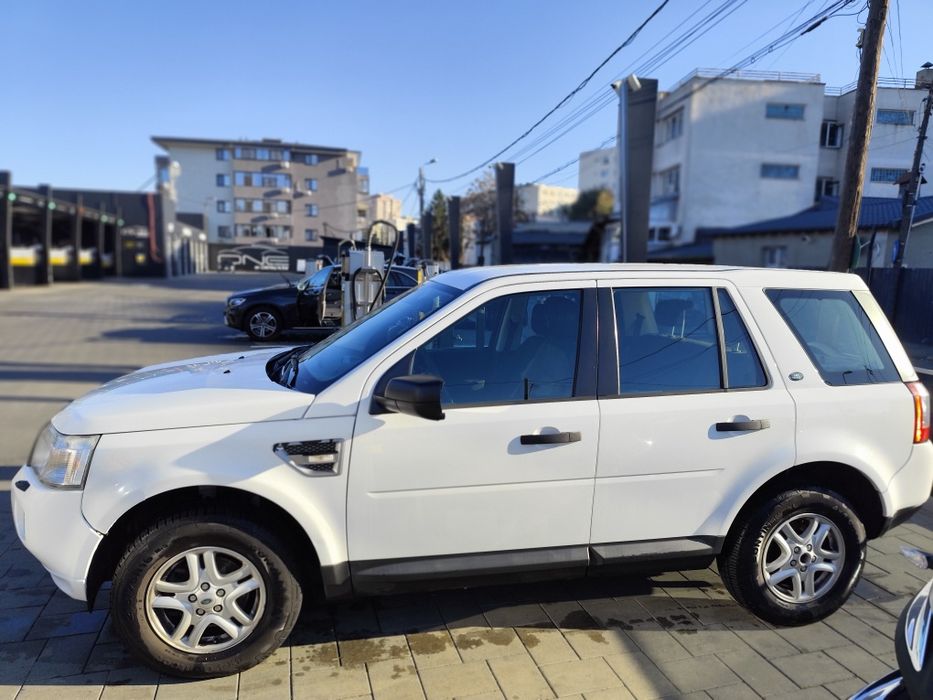 Land Rover Freelander 2