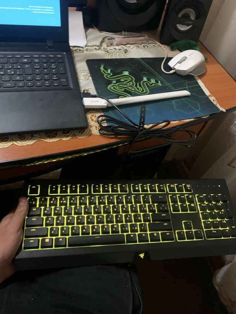 Клаваитура razer