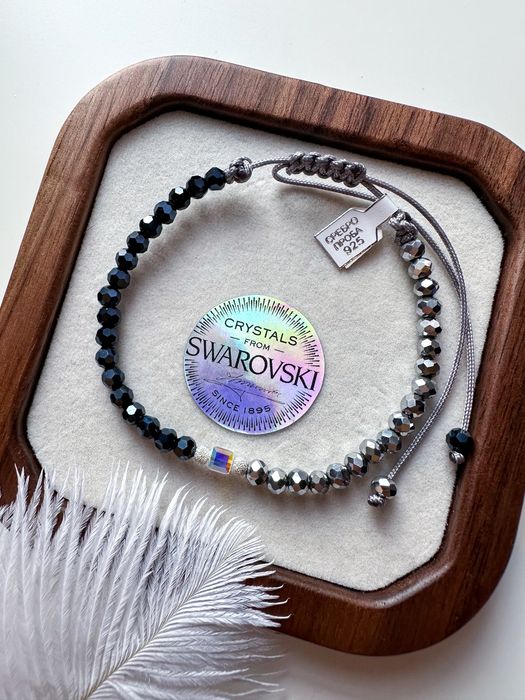 Гривни със Swarovski