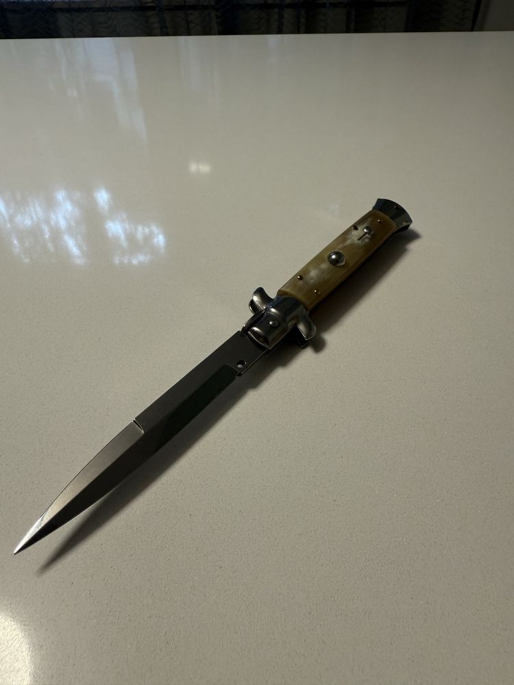 Нож тип Stiletto - 10 см острие Frank Beltrame
