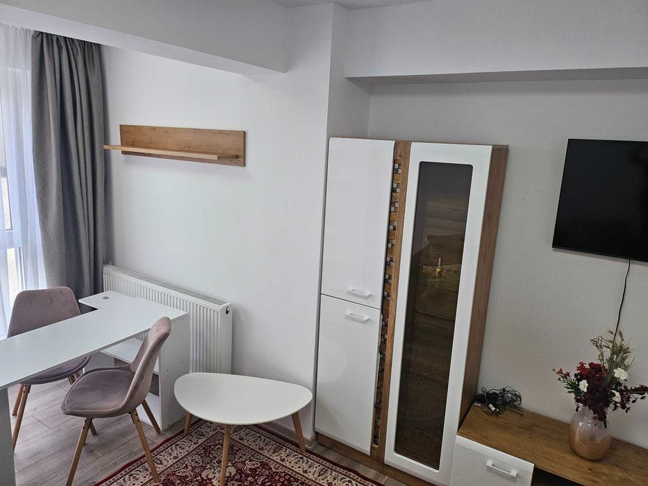 Închiriez apartament cu 2 camere în bloc nou Alba Iulia