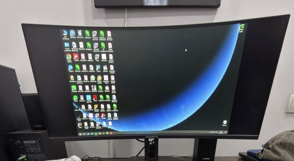 Срочно! Монитор Gigabyte G34WQC-EK 34
