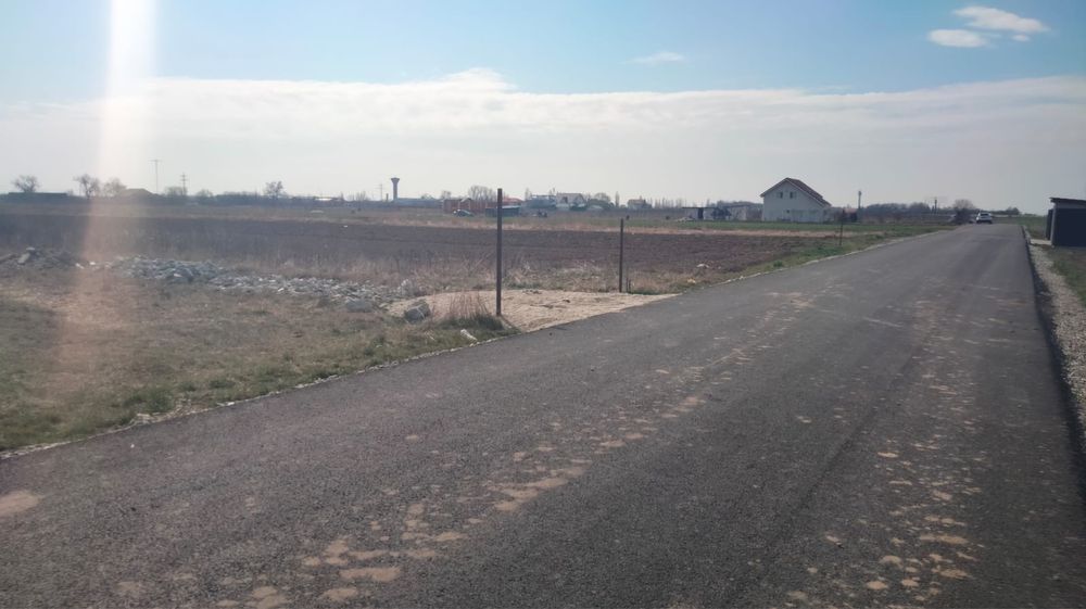 Teren intravilan 1275mp Adunatii Copaceni Giurgiu -utilitati la strada
