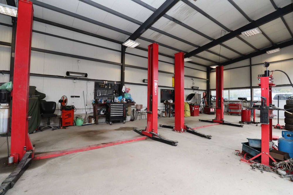 Продава се действащ бизнес в Нови Искър