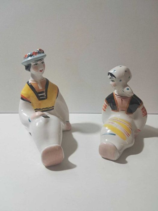 Статуэтки парные "Дровосек и девушка"