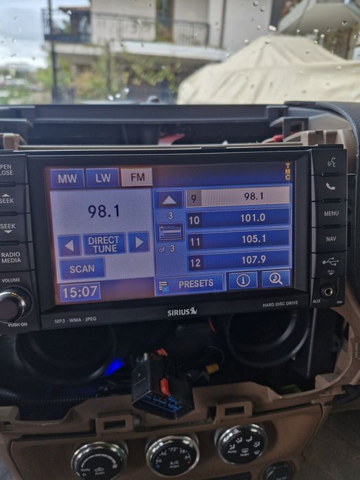 Продавам навигацйя за Вранглер  Гранд Чероки