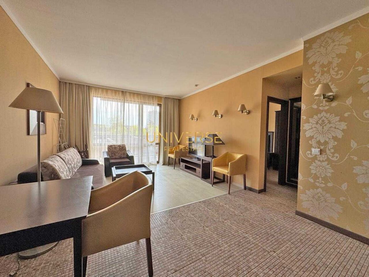 Продава се Двустаен апартамент в к.к. Слънчев бряг - 69 кв.м за 1283 €/кв.м - Снимка #6