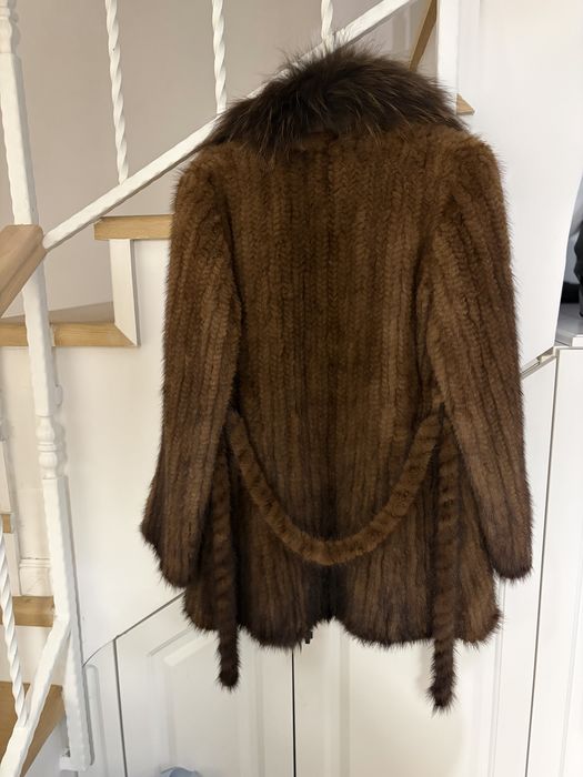 Haina blana vizon  lucrata manual masura M