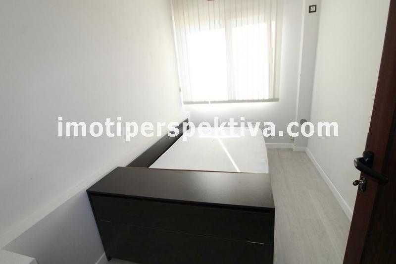 Продава се Тристаен апартамент в Пловдив, Тракия - 60 кв.м за 1867 €/кв.м - Снимка #8