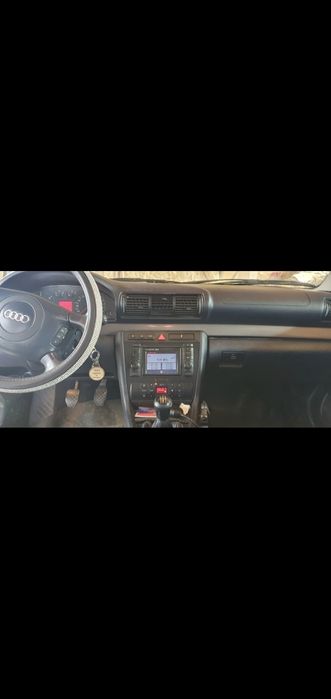 Vând Audi a4  an 2000,1,9