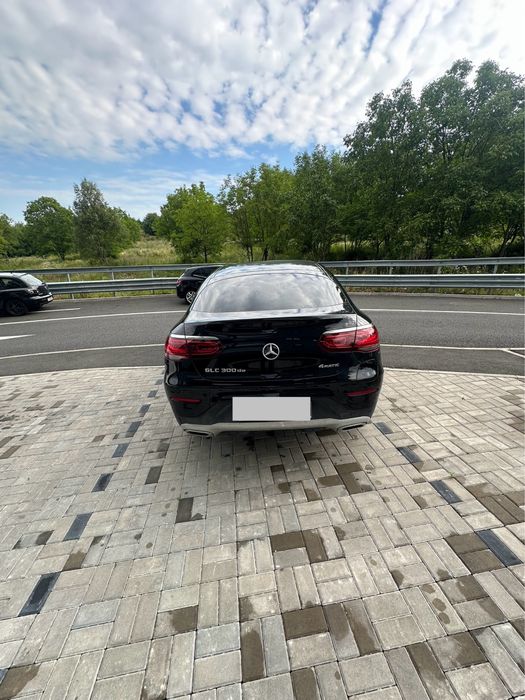 GLC coupe 300 de