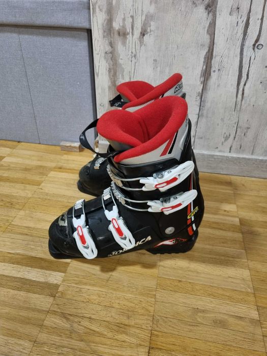 Vând clăpari diferite mărimi