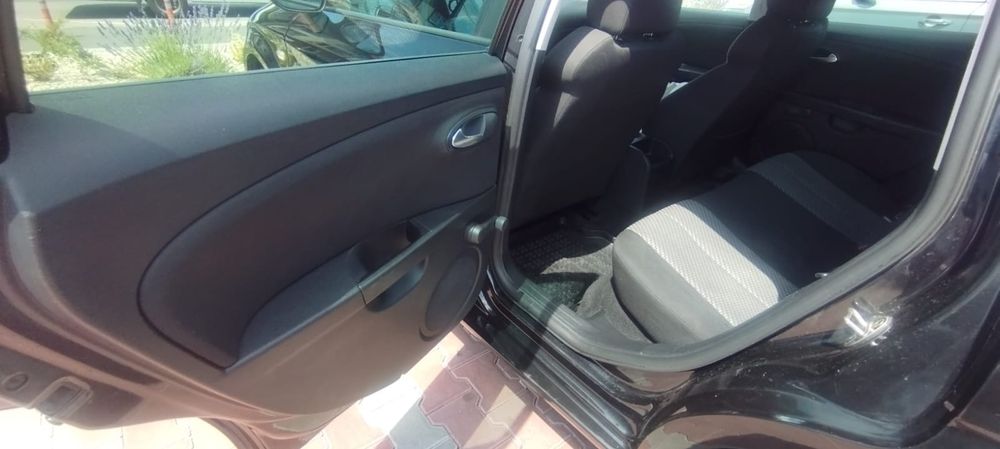Vând Seat Leon 1,2 TSI