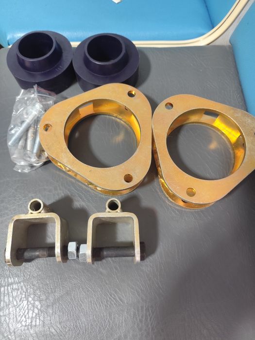 Chit înălțare Toyota RAV4 seria III