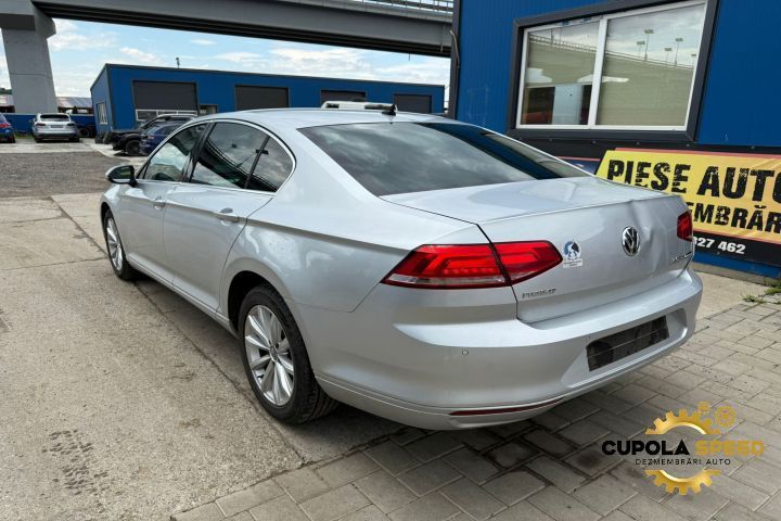 Interior complet scaune fata + bancheta spate Volkswagen VW Passat B8