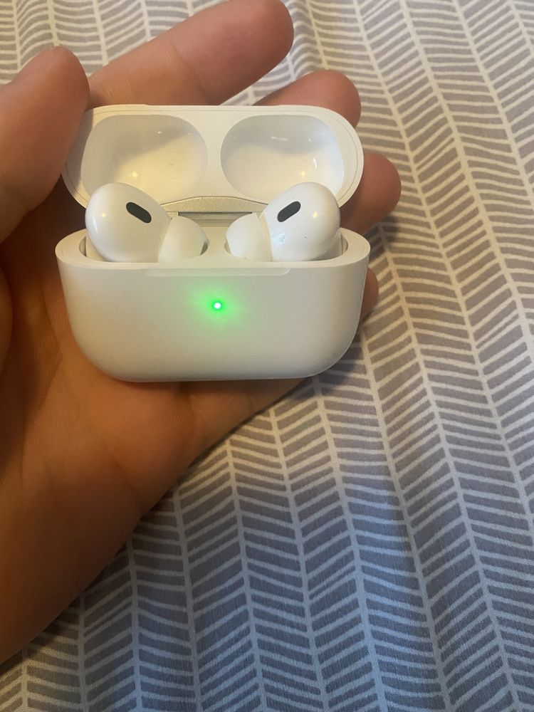 Air Pods Pro …