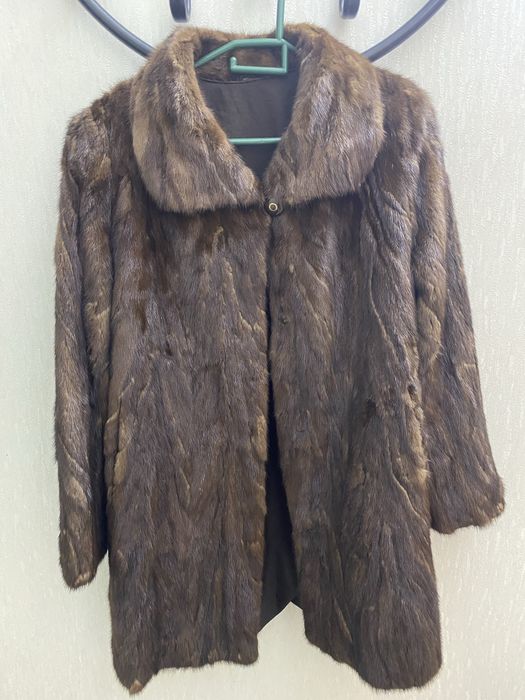 Шуба норковая в хорошем состоянии