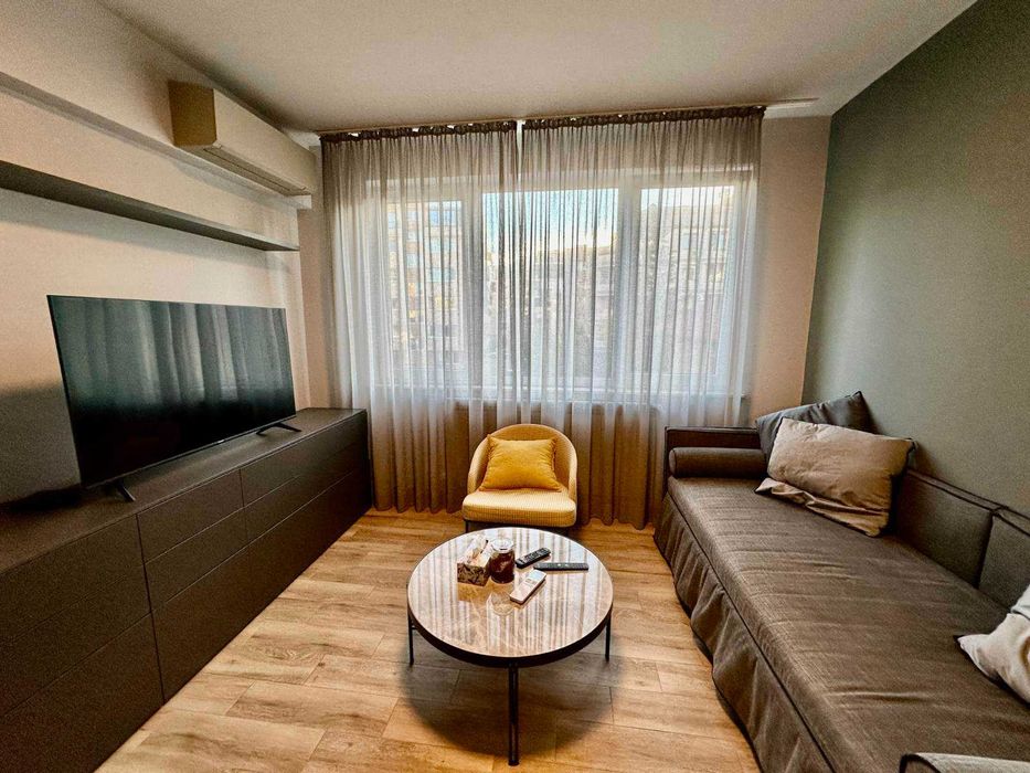 Дава се под наем Двустаен апартамент в София, Витоша - 70 кв.м за 700 € - Снимка #3