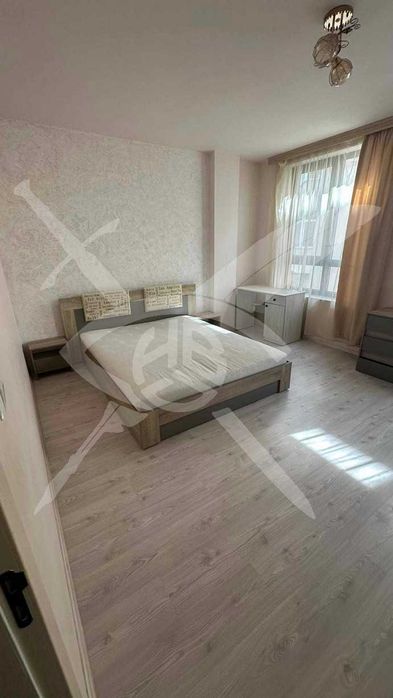 Дава се под наем Тристаен апартамент в Варна, Бриз - 125 кв.м за 1100 € - Снимка #2