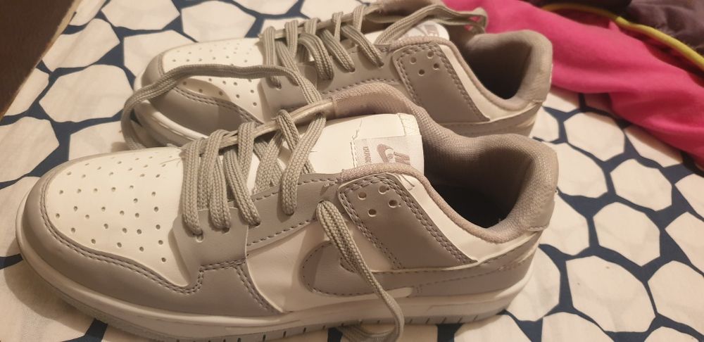 NIKE pentru femei