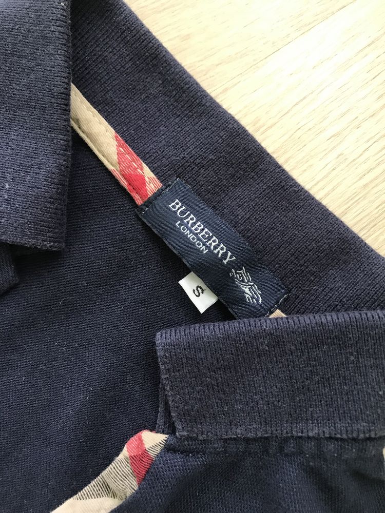 Тениска с яка burberry